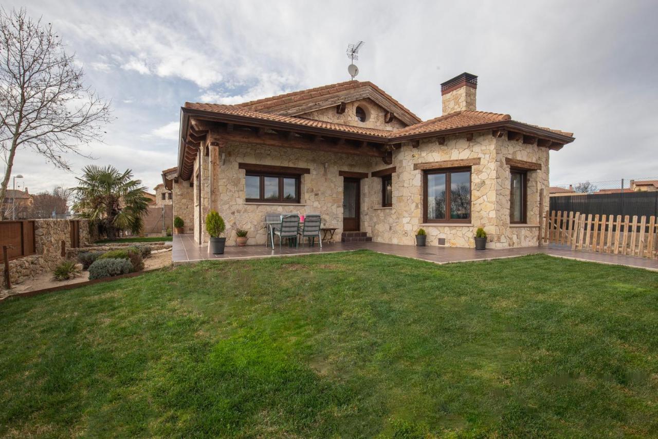 Casa Rural La Nava De Tizneros מראה חיצוני תמונה